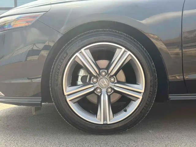 Honda Accord — Фото автомобиля 14