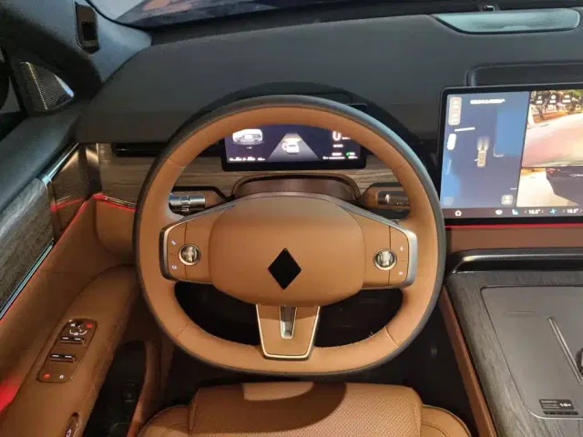 Huajing Baojun Huajing S — Фото автомобиля 15