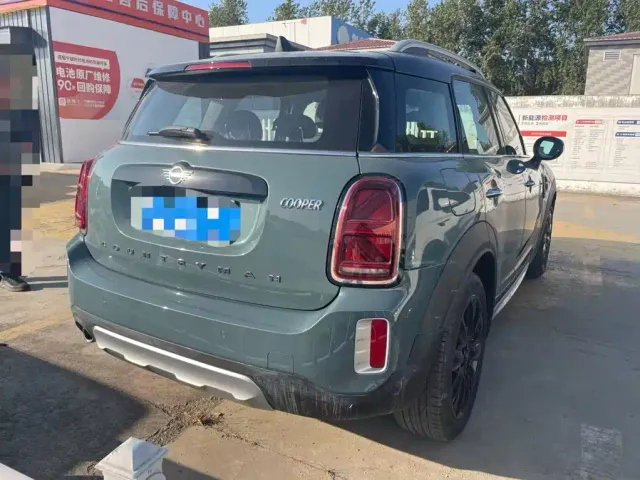 MINI Countryman — Фото автомобиля 3