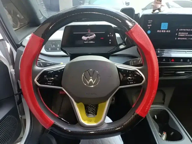 Volkswagen ID.3 — Фото автомобиля 10