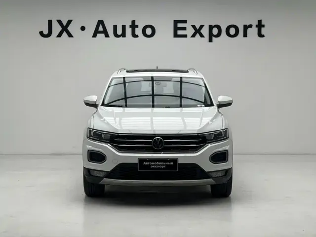 Volkswagen T-Roc — Фото автомобиля 2