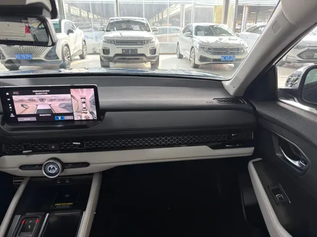 Honda Accord — Фото автомобиля 12