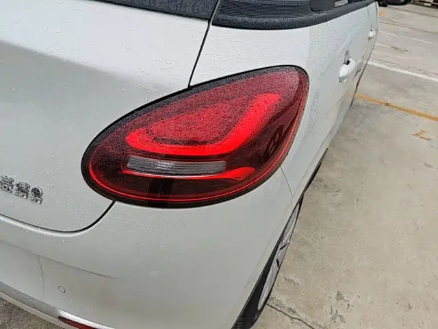 Wuling Bingo — Фото автомобиля 7