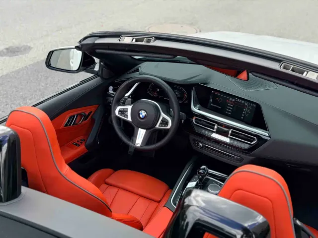 BMW Z4 — Фото автомобиля 4