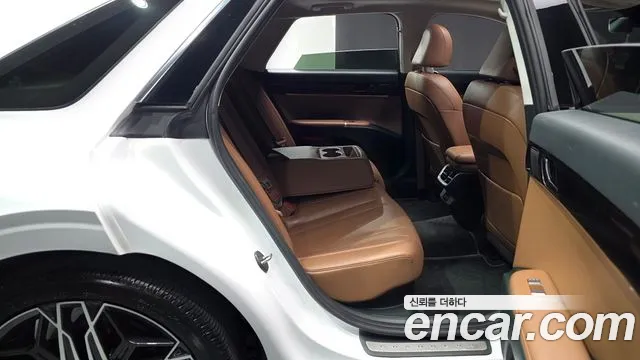 Hyundai Grandeur GN7 — Фото автомобиля 17