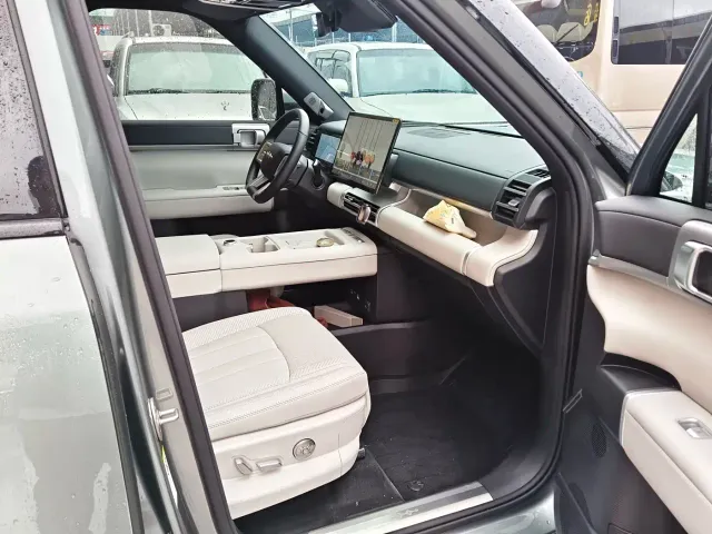 BYD FangChengBao Titanium 7 — Фото автомобиля 7