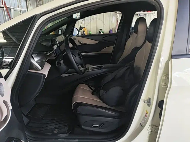 BYD Dolphin — Фото автомобиля 14