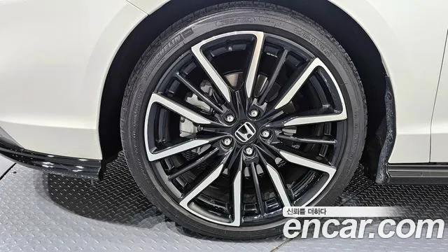 Honda Accord — Фото автомобиля 4