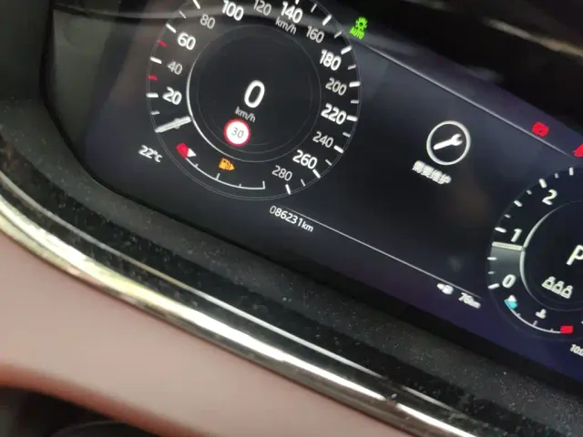 Land Rover Range Rover Evoque — Фото автомобиля 8