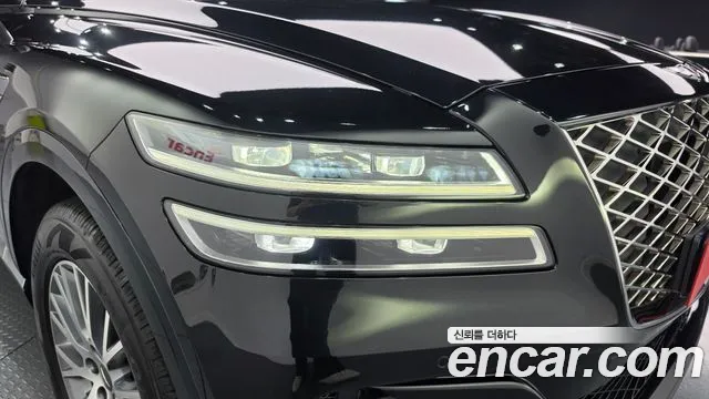 Genesis GV80 2.5T Бензин 2WD — Фото автомобиля 22