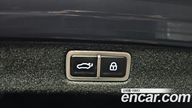 Hyundai Grandeur GN7 — Фото автомобиля 20