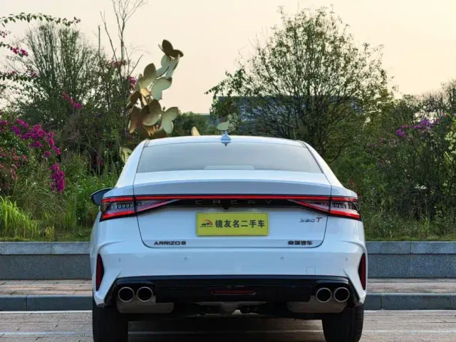Chery Arrizo 8 — Фото автомобиля 5