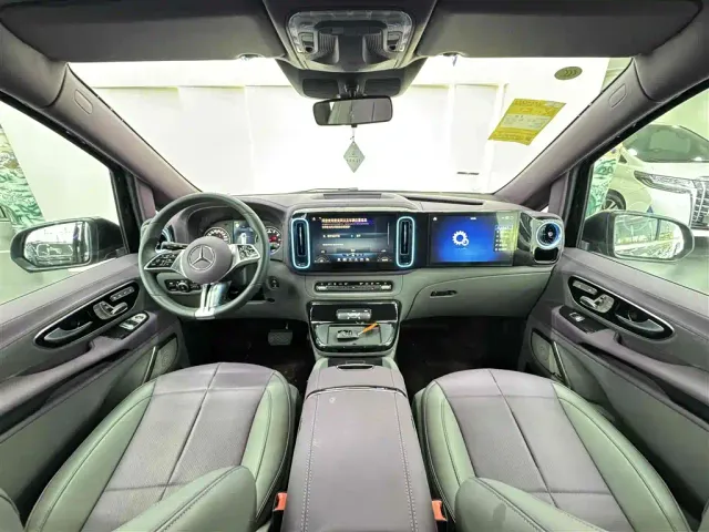 Mercedes-Benz Vito — Фото автомобиля 10