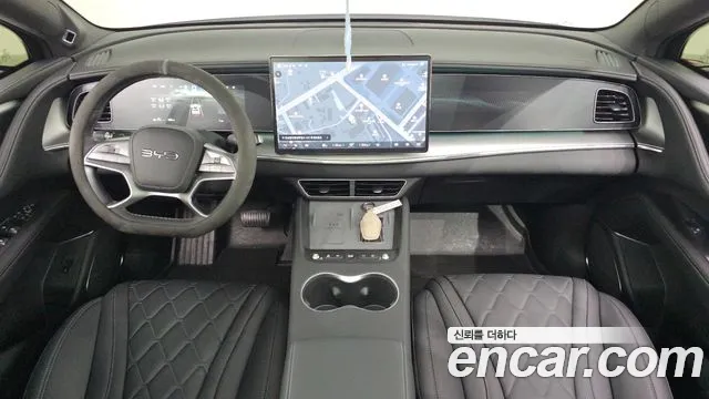 BYD Sealion 7 — Фото автомобиля 10