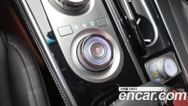 Genesis GV80 — Фото автомобиля 9