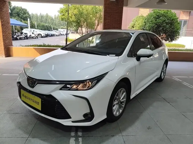 Фотография автомобиля — Toyota Corolla