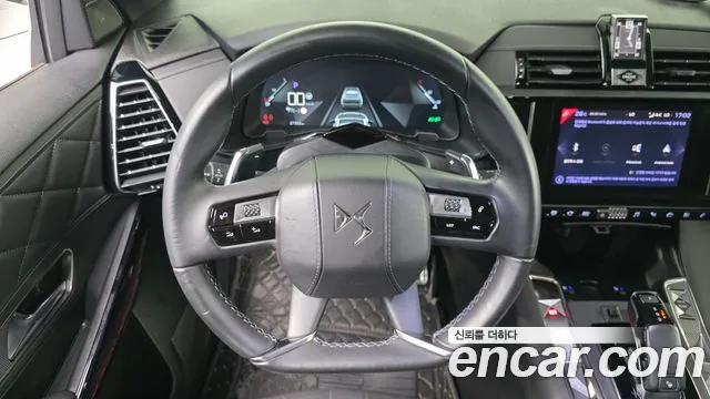 Citroen-DS DS7 — Фото автомобиля 12