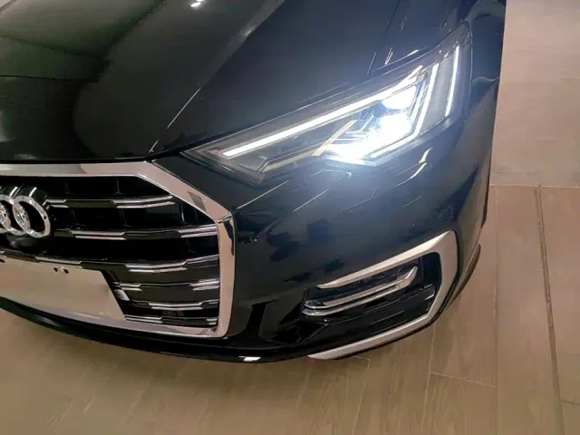Audi A6L — Фото автомобиля 23
