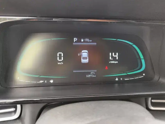 Hyundai Elantra — Фото автомобиля 13