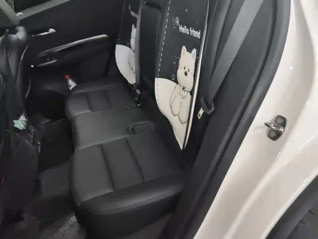 Cadillac XT4 — Фото автомобиля 16