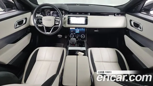 Land Rover Range Rover Velar Range Rover Velar 2.0 P250 R-Dynamic SE — Фото автомобиля 5