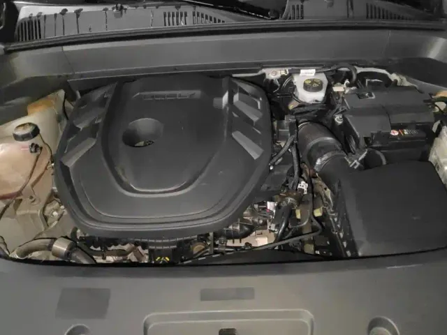 Geely Xingyue L — Фото автомобиля 10
