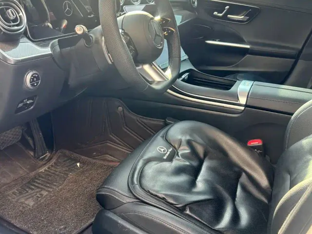 Mercedes-Benz C-Class — Фото автомобиля 5
