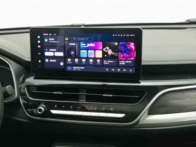 Haval H6 — Фото автомобиля 12