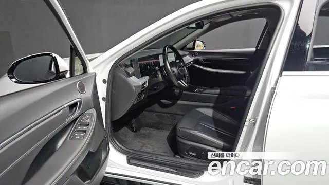 Hyundai Sonata — Фото автомобиля 15