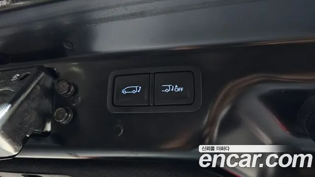 Hyundai Staria Staria — Фото автомобиля 30