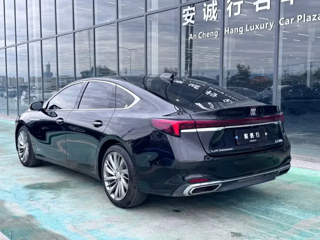 Buick LaCrosse — Фото автомобиля 5