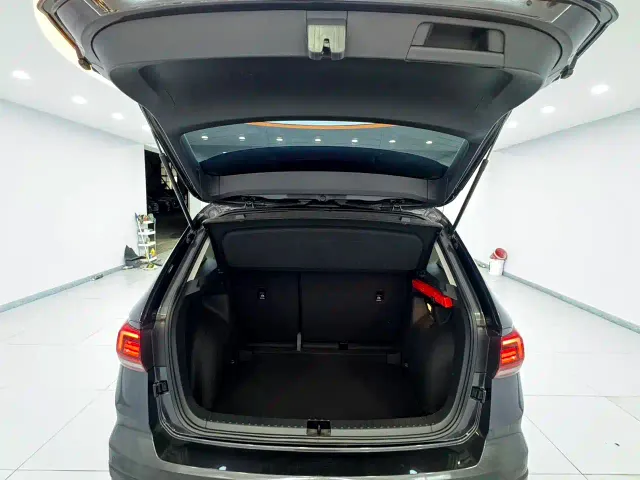 Volkswagen Tharu — Фото автомобиля 7