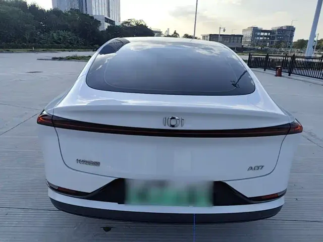 Changan Qiyuan A07 — Фото автомобиля 5