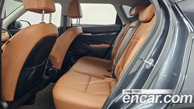 Kia Seltos — Фото автомобиля 16