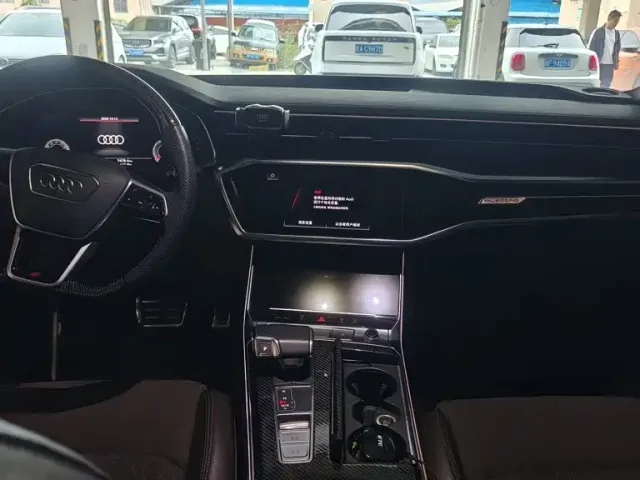 Audi A7L — Фото автомобиля 6