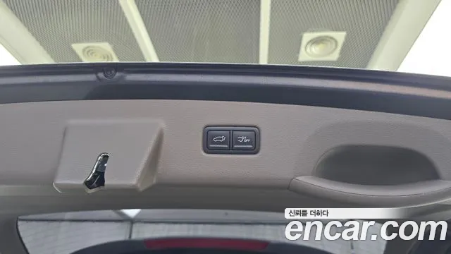 Kia Carnival 4th Gen — Фото автомобиля 22