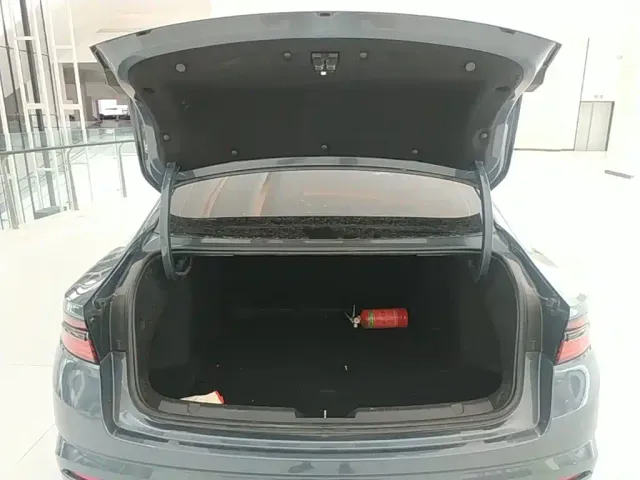 Geely Xingrui — Фото автомобиля 18