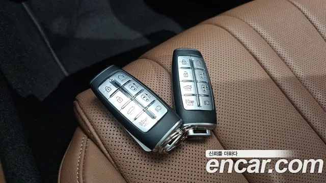 Genesis G80 Бензин 2.5 турбо AWD — Фото автомобиля 15