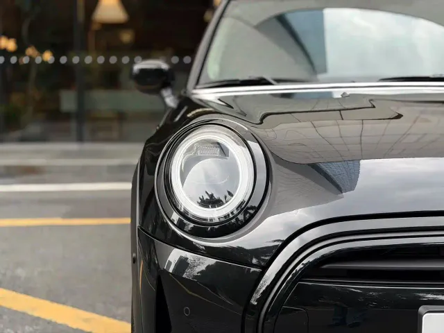 MINI Hatch — Фото автомобиля 9