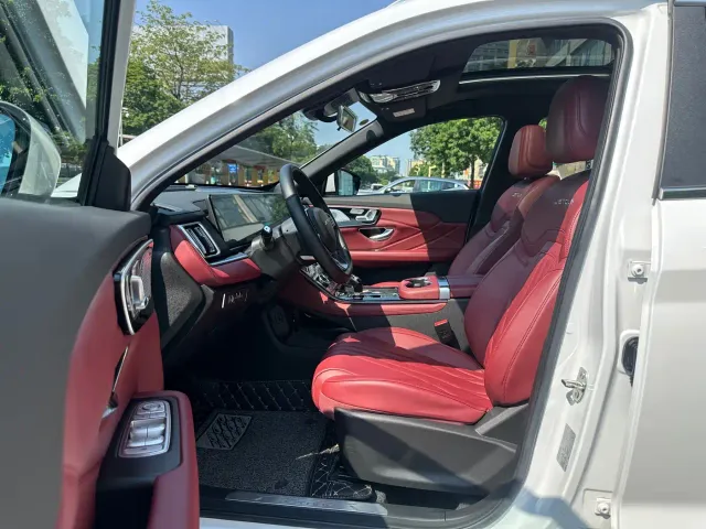 Jetour X70 Plus — Фото автомобиля 7