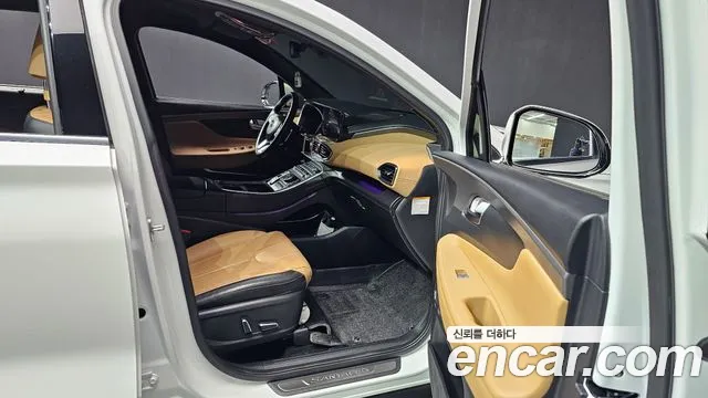 Hyundai Santafe — Фото автомобиля 10