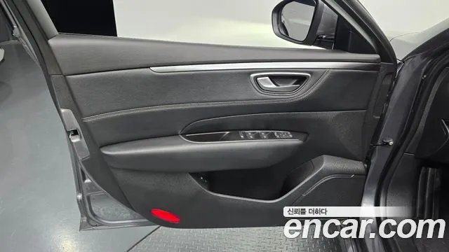 Renault Korea SM6 New — Фото автомобиля 13
