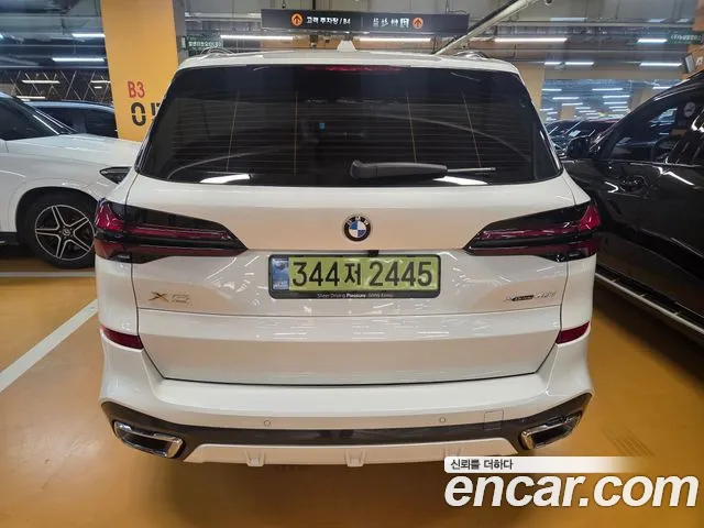 BMW X5 xDrive 40i M Sport — Фото автомобиля 5