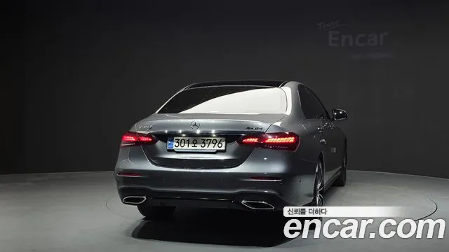 Mercedes-Benz E-Class W213 — Фото автомобиля 4