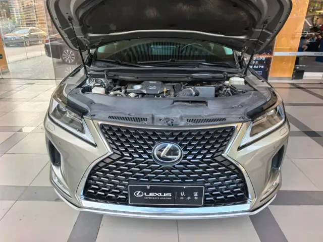 Lexus RX — Фото автомобиля 8