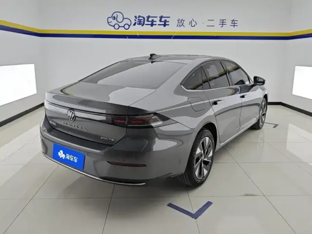 Volkswagen Sagitar — Фото автомобиля 3