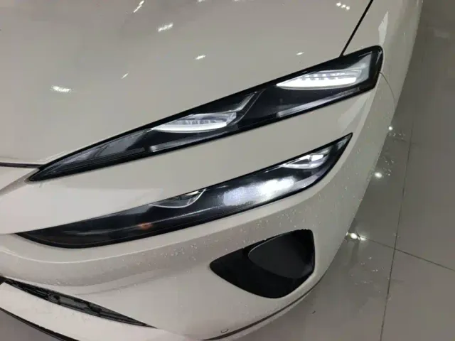 BYD Sealion 06 — Фото автомобиля 23