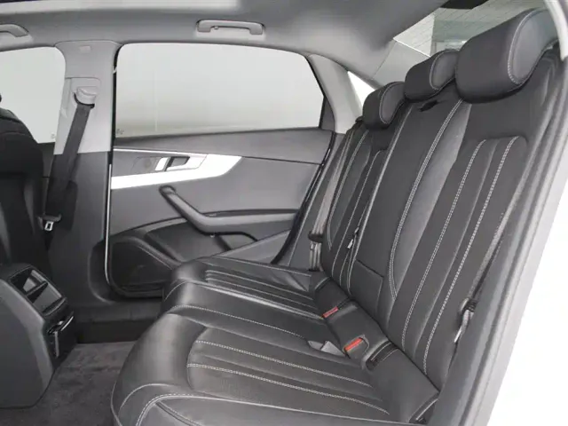 Audi A4L — Фото автомобиля 8