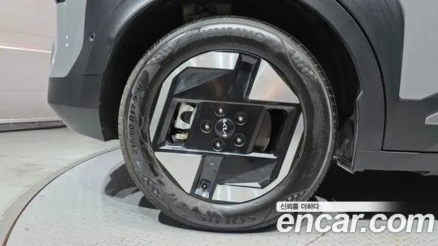 Kia EV3 — Фото автомобиля 5