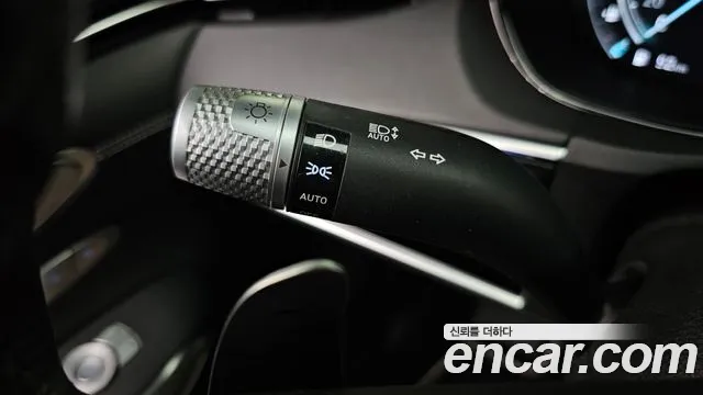 Genesis GV70 2.2 Дизель AWD — Фото автомобиля 24